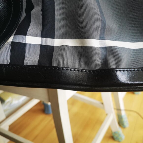 Burberry Zip Tote - Picture 8 of 13